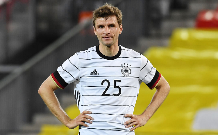 Müller dice adiós tras el desastre alemán en Qatar
