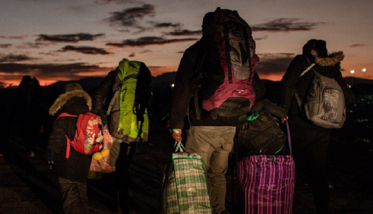 Rescatan a venezolanos extraviados en el desierto