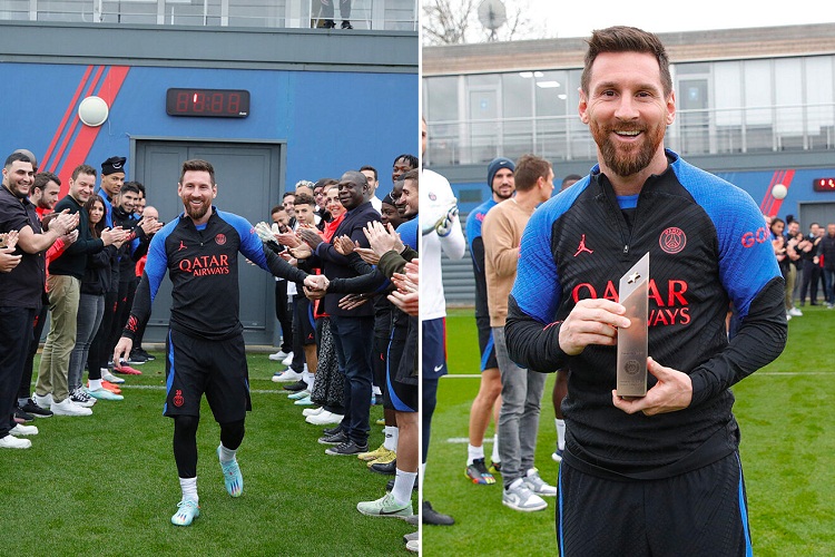 Messi regresa a los entrenamientos del PSG y sus compañeros lo reciben con el «pasillo de honor»