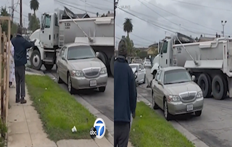 Un hombre en proceso de divorcio embiste un camión de basura en la casa de su esposa