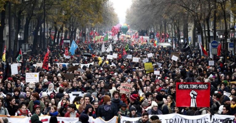 Francia vive nueva jornada de protestas contra la reforma de las pensiones