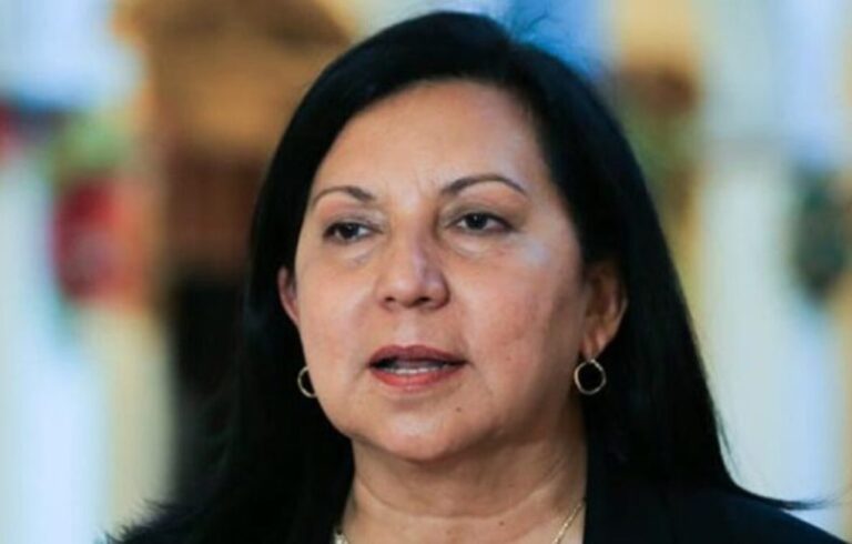 <strong>Alcaldesa Meléndez asegura que todas las escuelas de Caracas abrieron</strong>