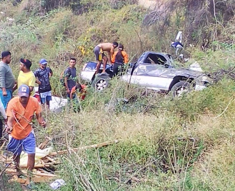 Vuelco de Silverado en la Falcón-Zulia deja un muerto y tres lesionados