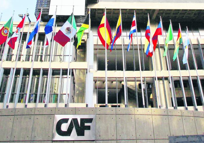 Venezuela fortalece cooperación con Banco de Desarrollo de América Latina