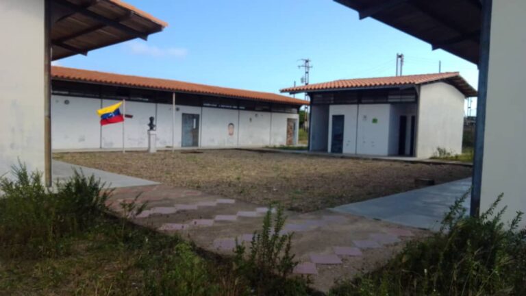 La Escuela Nacional de Maitiruma necesita docentes: reclaman padres y representantes