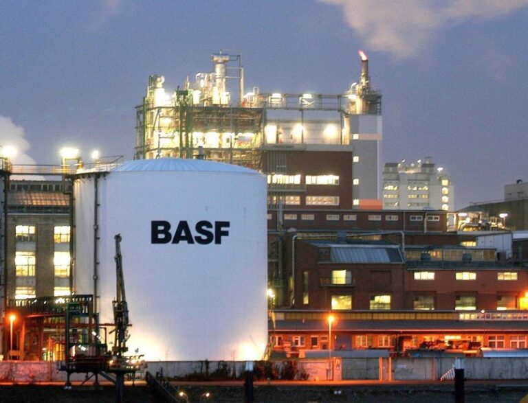 La empresa alemana BASF despide a 3.300 trabajadores debido a la crisis energética