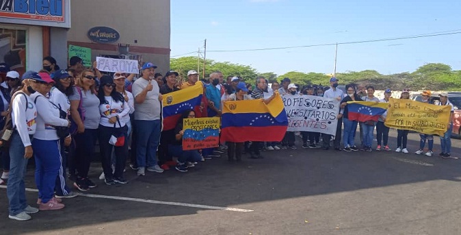 Paraguaná| Trabajadores siguen reclamando sus derechos en la calle
