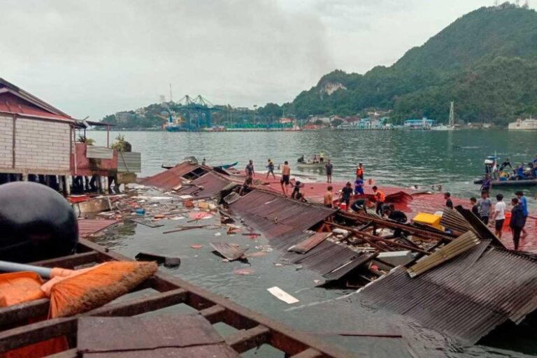 Un sismo en Indonesia deja cuatro muertos