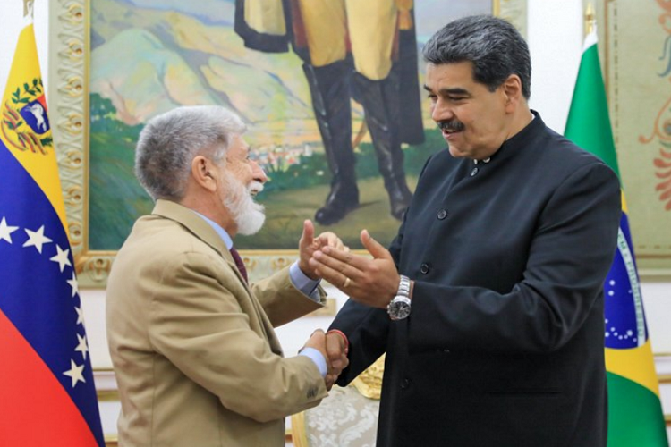Maduro sostuvo encuentro con brasileño Celso Amorim