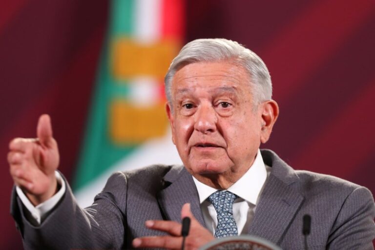 López Obrador carga contra la OEA