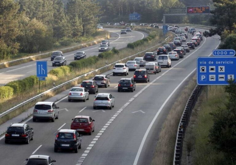 La UE alcanza un acuerdo sobre el fin de los autos con motor de combustión interna