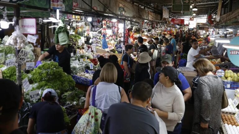 Chile registra la mayor caída de la inflación en más de dos años