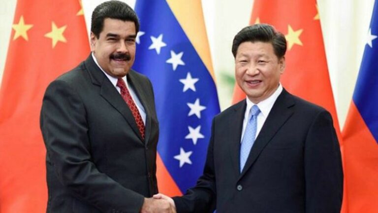 Maduro felicita a Xi Jinping por su reelección