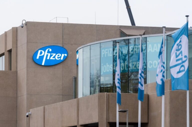 Pfizer comprará la empresa de biotecnología Seagen por 43.000 millones de dólares