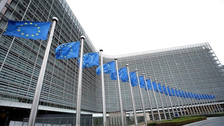 La UE propone una reforma de las reglas para el rescate de bancos en dificultades