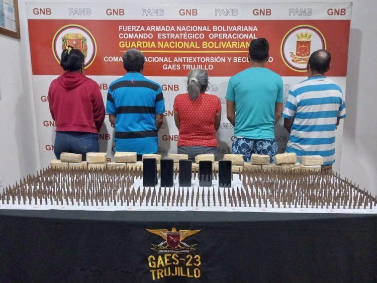 CONAS arresta a integrantes de banda de “El Loro” con municiones en Pampán