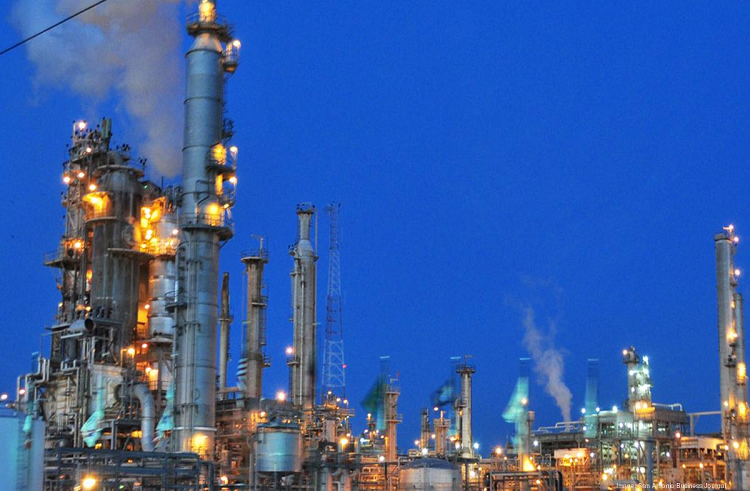 Segunda refinería más grande de EEUU busca autorización para importar petróleo venezolano
