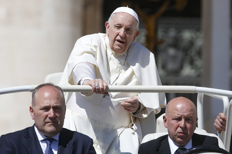 El papa Francisco será dado de alta este sábado y presidirá la misa del Domingo de Ramos