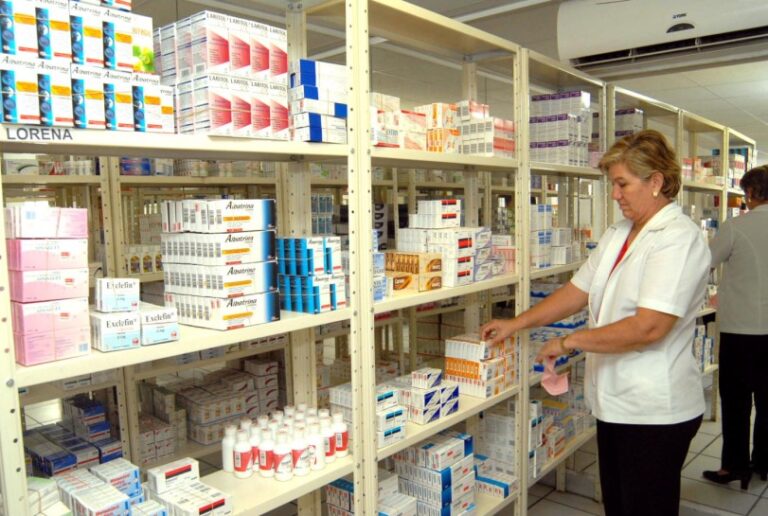 Sector farmacéutico espera crecer nuevamente a partir de abril