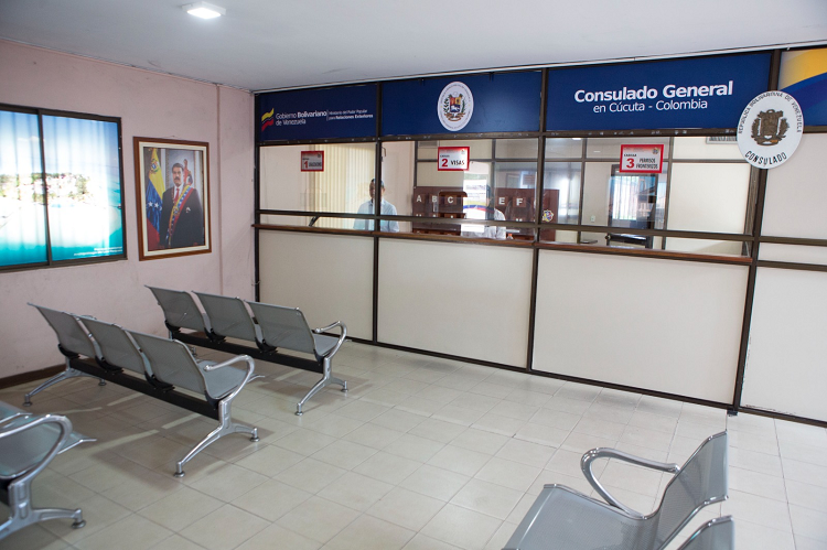 Consulado de Venezuela en Cúcuta reabrió sus puertas