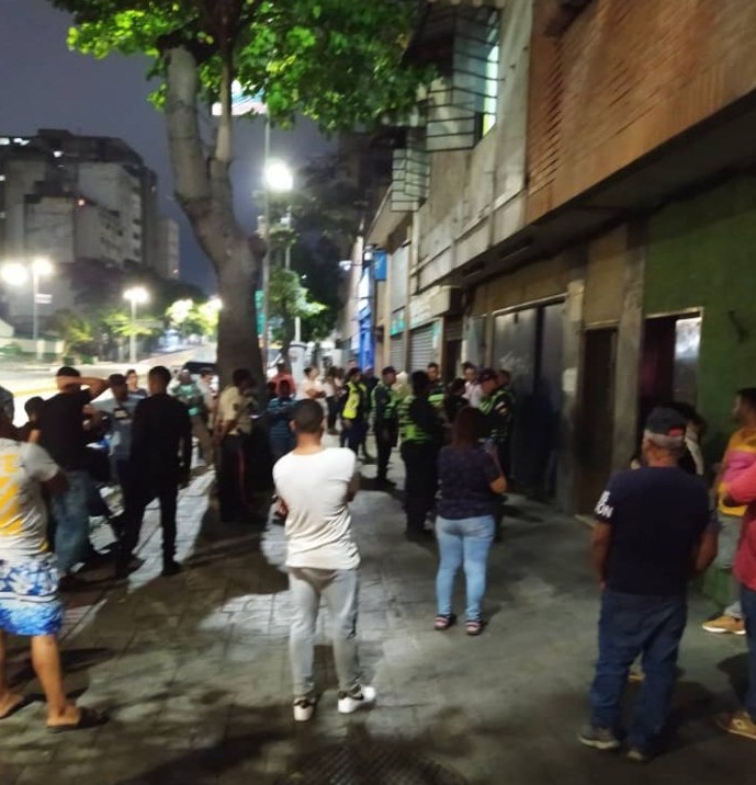 Saquearon apartamento en avenida de las Fuerzas Armadas en Caracas