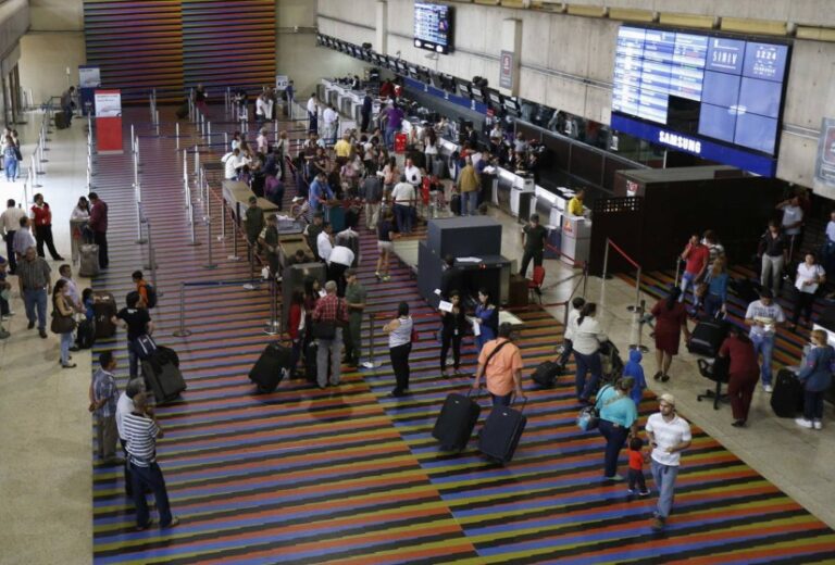 Reportan un aumento de pasajeros de 8,73% en los vuelos nacionales esta Semana Santa