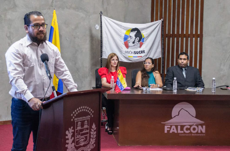 Misión Sucre inició ciclo de foros para enriquecer debate en Falcón