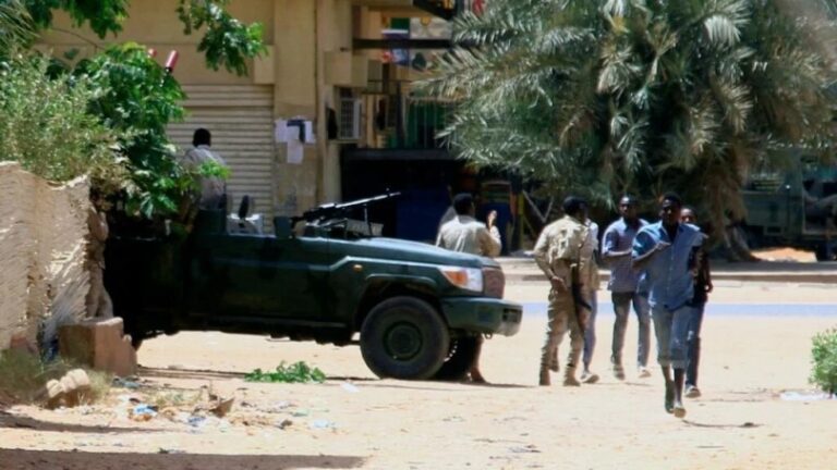 Partes sudanesas acuerdan un alto el fuego de 24 horas, según medios