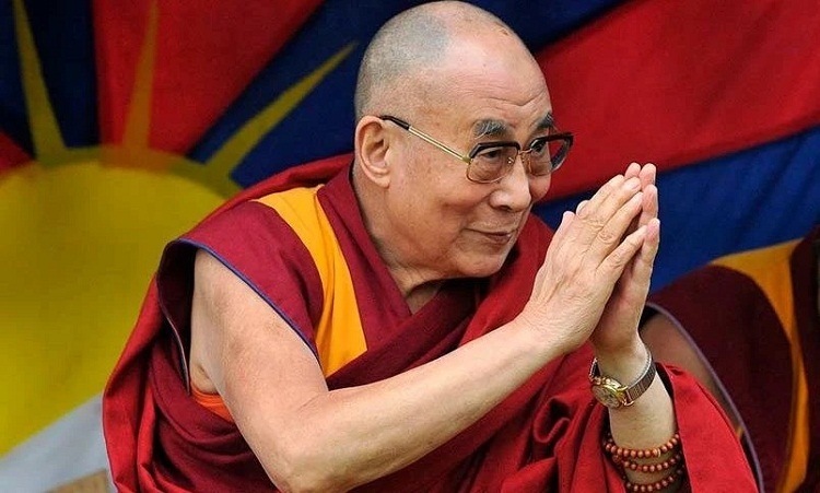 Partido EFF de Sudáfrica pide cárcel para Dalai Lama por “abuso infantil”