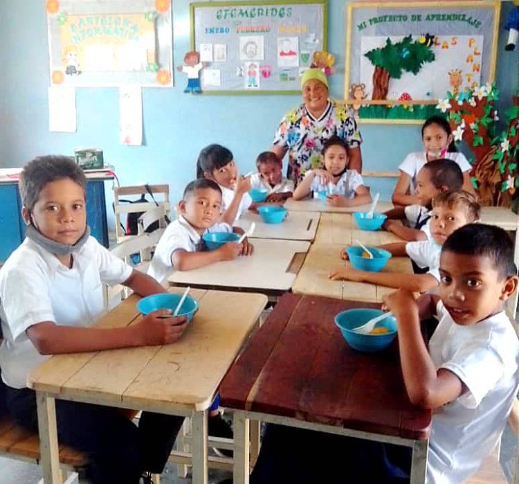 Programa de Alimentación Escolar atiende más de mil planteles educativos en Falcón