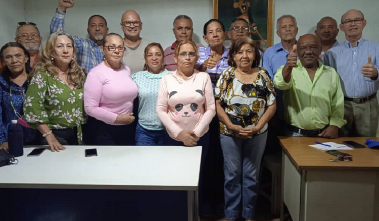 Intergremial en Paraguaná denuncia «la muerte del salario»