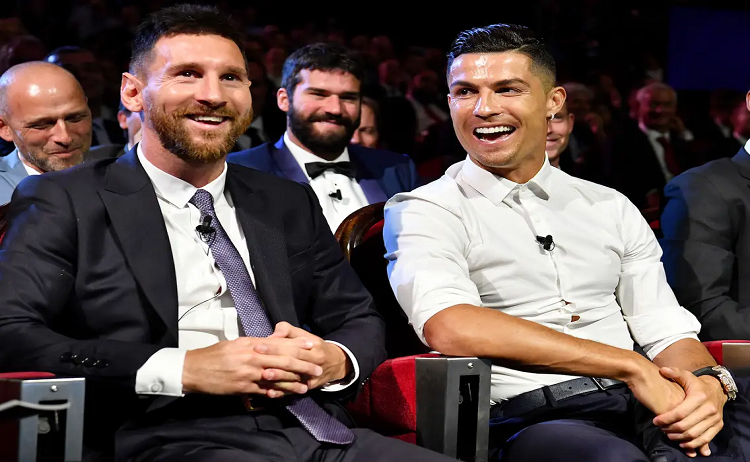 Ronaldo destrona a Messi como el deportista mejor pagado del año