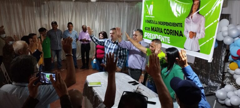 Venezuela Independiente juramenta directiva en Falcón y asegura que Maria Corina Machado tiene estructuras políticas para ganar las primarias