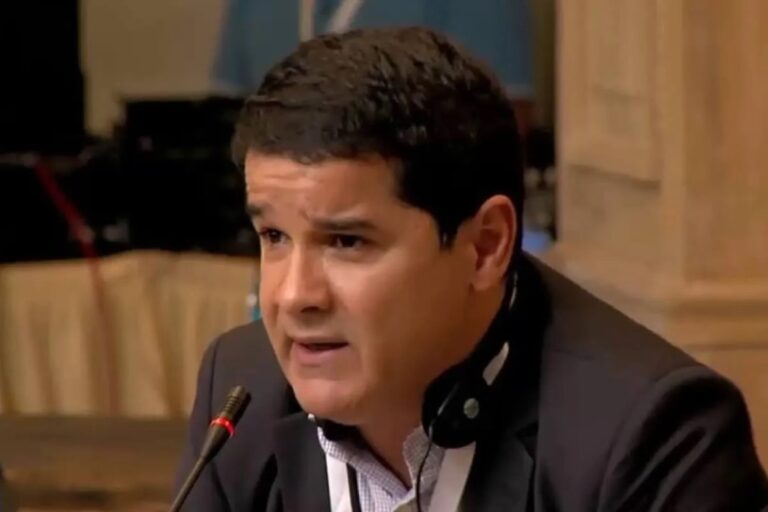 Luis Augusto Romero: María Corina Machado es la candidata que más le conviene al Gobierno