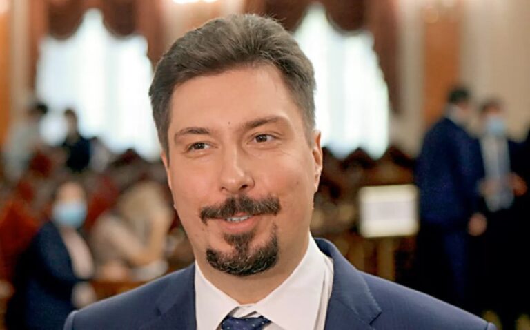 Detenido por corrupción el presidente de la Corte Suprema de Ucrania