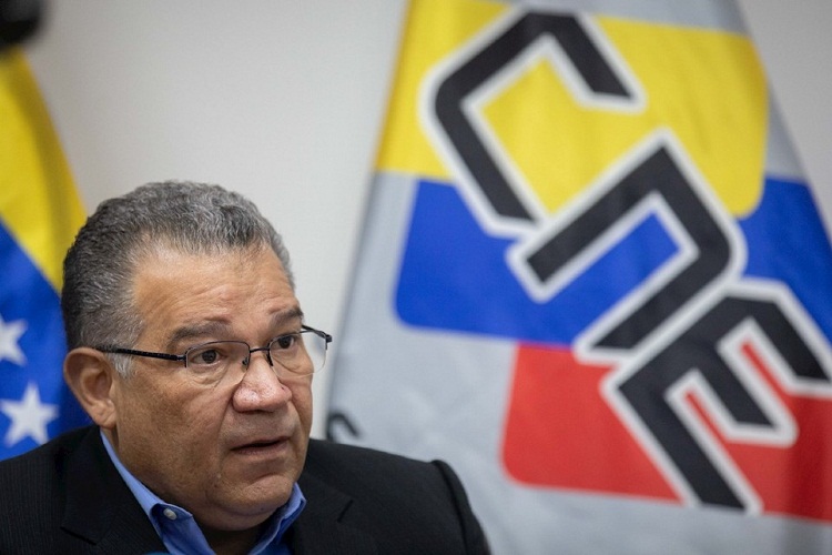 El rector principal del CNE Enrique Márquez renunció a su cargo