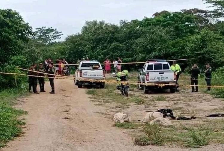 Hallan sacos con cinco cuerpos desmembrados en La Guajira