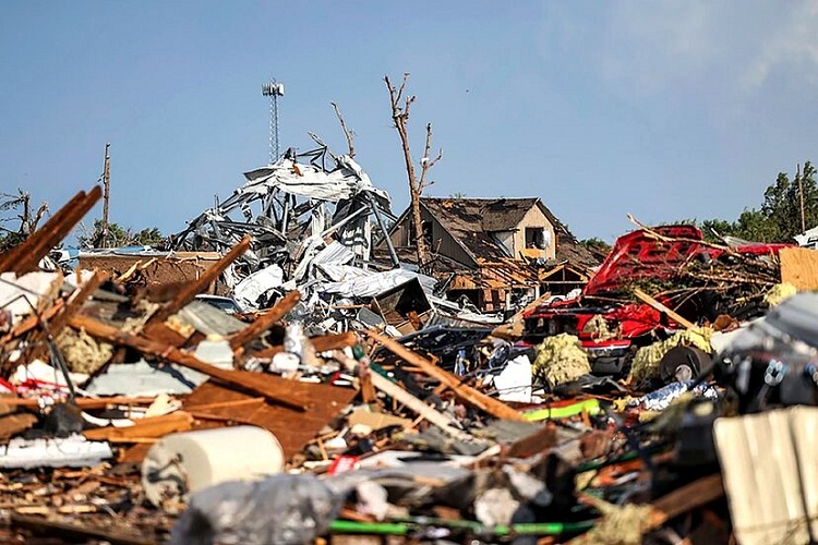 Tornados destruyen pueblo en Texas: hay 4 muertos y varios heridos