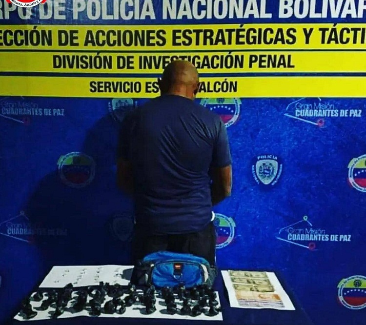 DCDO incauta 63 envoltorios de droga a microtraficante en Curazaito