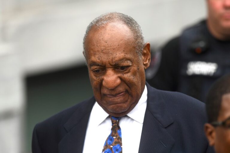 Otras nueve mujeres demandan a Bill Cosby por agresión sexual en EEUU