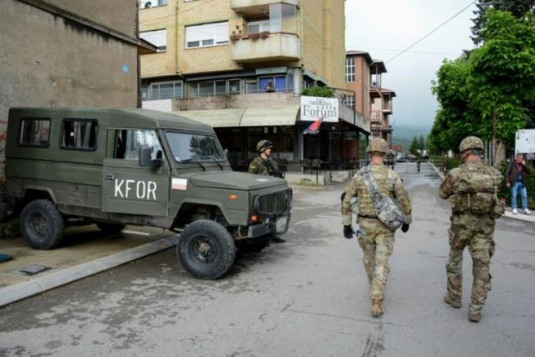 La presión internacional aumenta contra gobierno de Kosovo