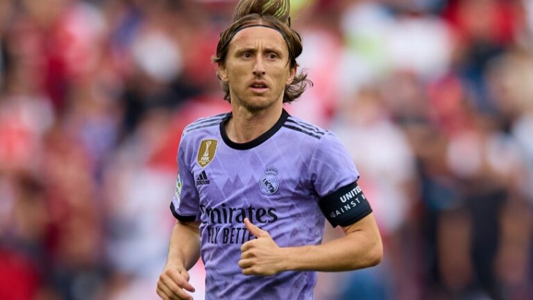 Luka Modric renovó con el Real Madrid