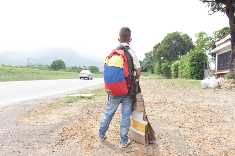 Colombia asume la custodia de niños venezolanos abandonados