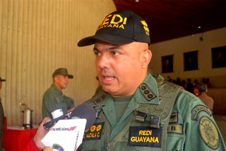 Justicia de EEUU retira los cargos de narco-terrorismo contra el ex general venezolano Clíver Alcalá Cordones