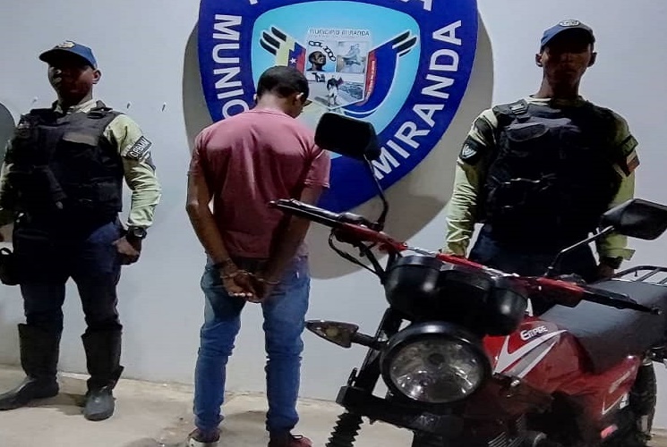Implicado en robo de moto es un exfuncionario policial 
