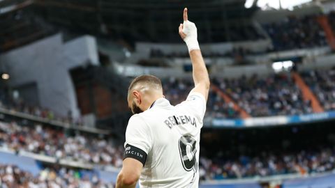 Real Madrid confirma que Benzema dejará el club