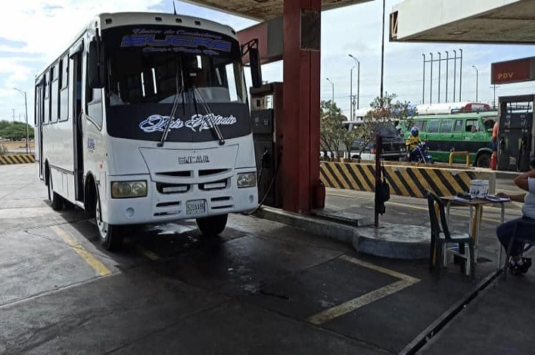 Contingencia por combustible no afecta al transporte público en Falcón