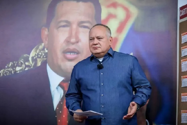 Diosdado llama «boboric» a Boric y criticó a funcionarios que se «activan» con denuncias de influencer