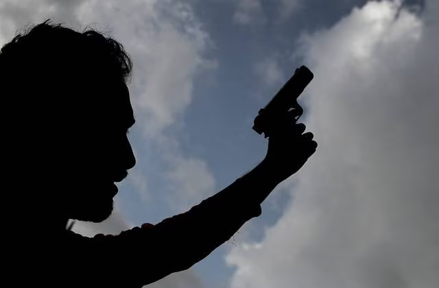 Maleantes realizan disparos al aire en memoria del ‘Maldito Cris’ en zona donde fue abatido