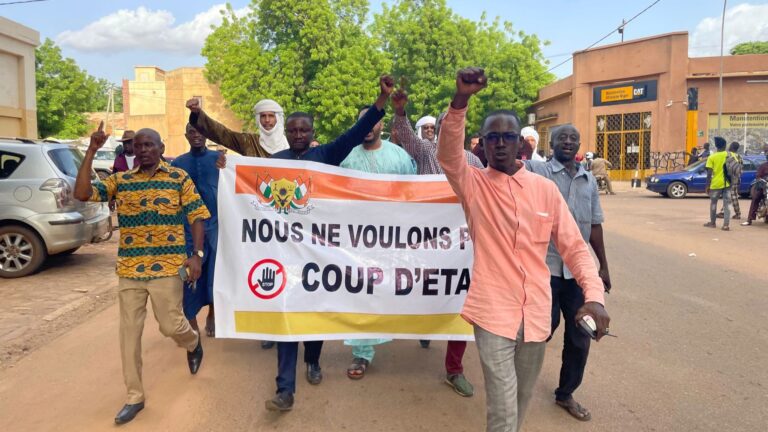 La Unión Europea dijo que no reconocerá a las autoridades golpistas de Níger